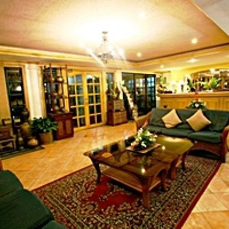 Villa Margarita Hotel Davao City Kültér fotó